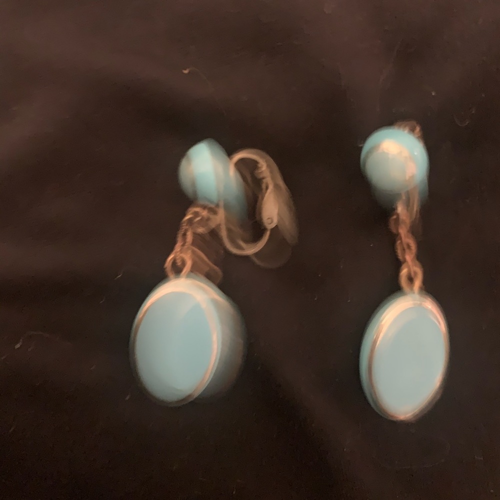 Earrings - Picture 2 of 2